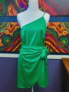 Gianni Bini ~ Sz 4 ~ Green Satin Mini Dress ~ Excellent Condition